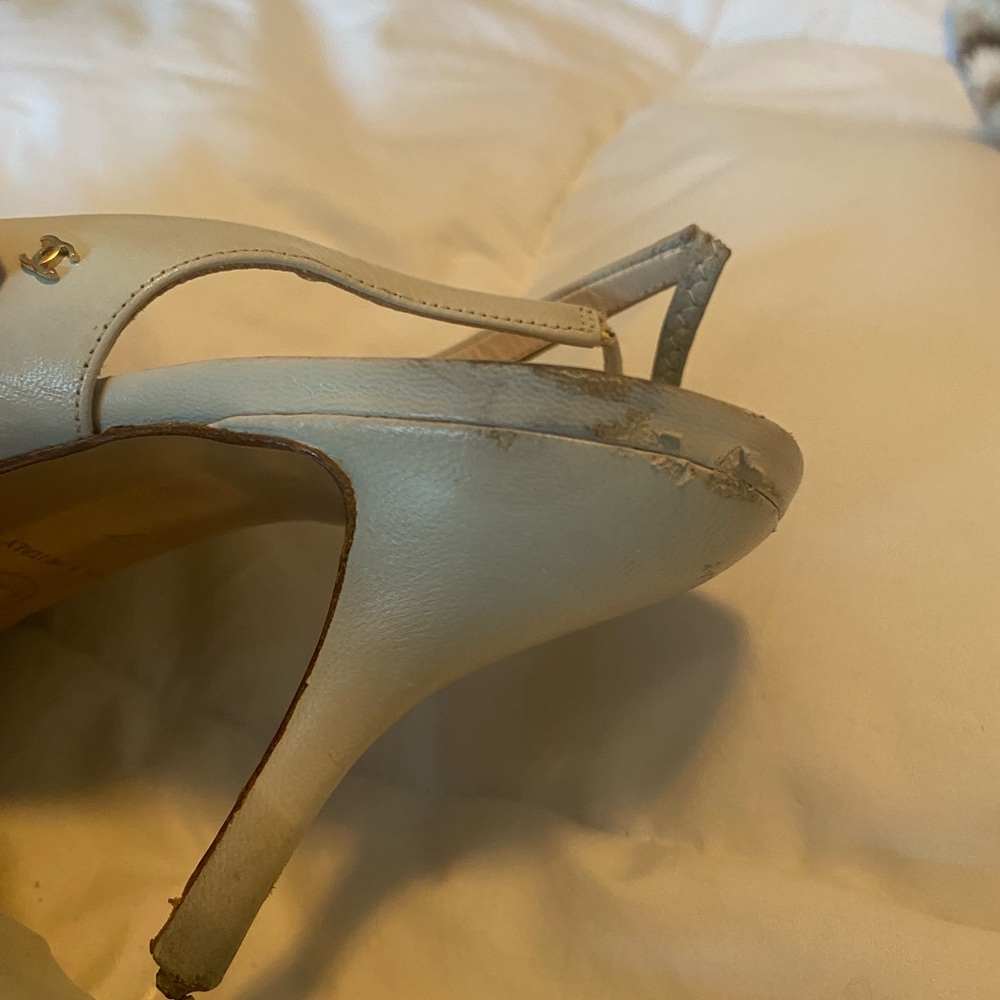 CHANEL baby blue Slingback Heels - Picture 6 of 6